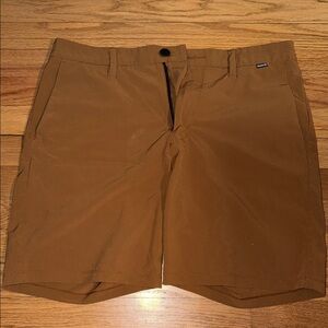 Men’s Hurley Hybrid Flat Front Brown Shorts Size: 32